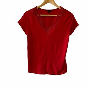 BANANA REPUBLIC Red Crochet VNeck Short Sleeve Top